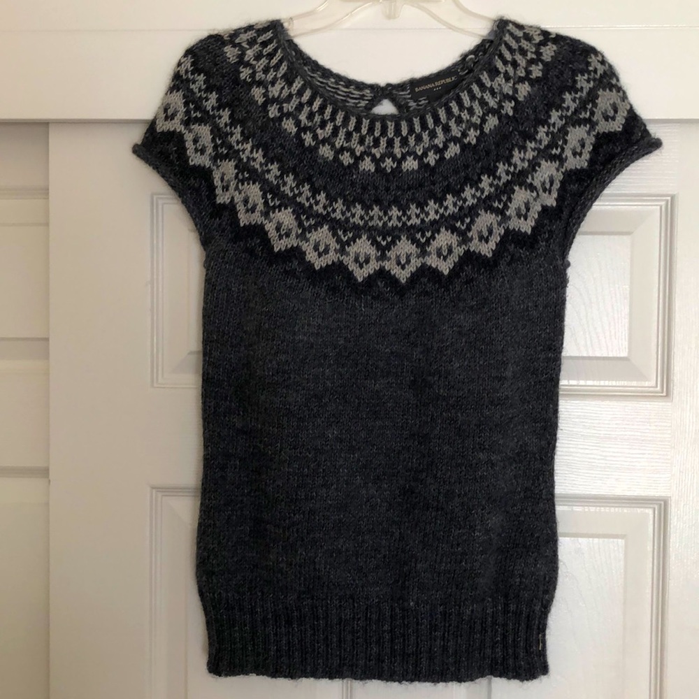Banana Republic fair isle sweater sz M